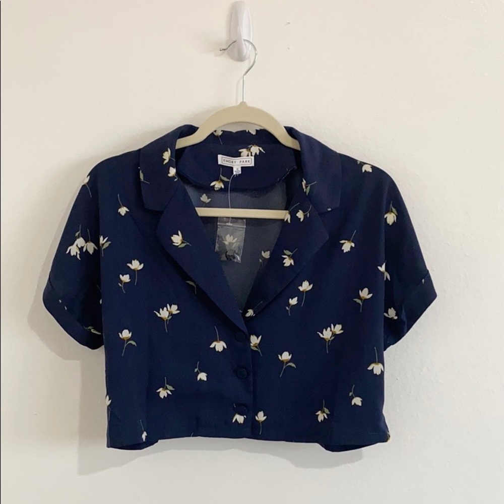 Emory Park Floral Button Up Crop Top Blue S & M